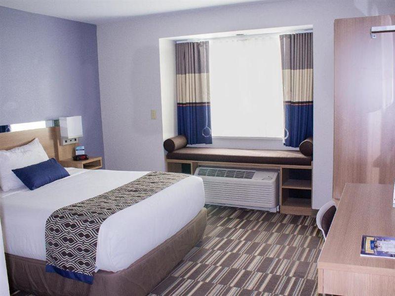 Microtel Inn & Suites By Wyndham - Penn Yan Exterior foto